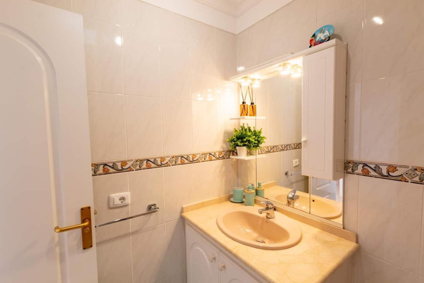 Penthouse Apt With Jacuzzi By Dream Homes Tenerife Puerto de Santiago  Buitenkant foto